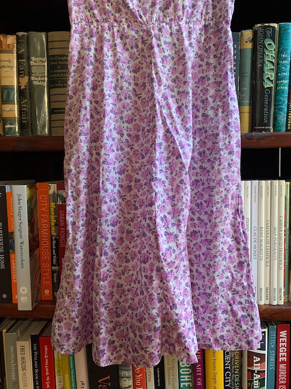 1940s pink purple ditzy print dress floral, white… - image 6