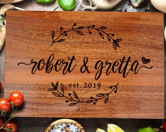 Personalized Cutting Board, Custom cutting Board, Chopping Block Wedding Monogram, Closing gift, Wedding gift (209)