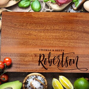 Personalisiertes Schneidebrett, Benutzerdefiniertes Schneidebrett, Käsebrett, Schneidebrett, Hochzeitsgeschenk, personalisierte Einweihungsparty, Abschlussgeschenk (219)
