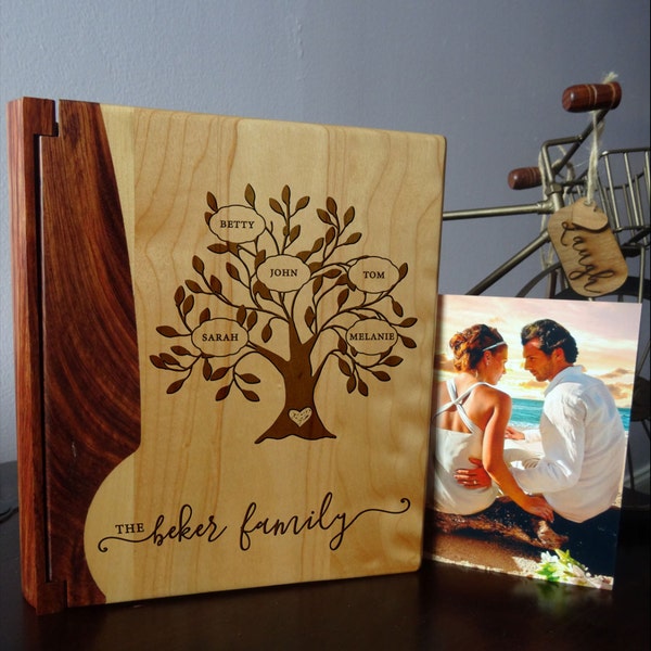 Custom Engraved wood Photo Album, Personalized photo album, Family members tree, tree of life - 121 design