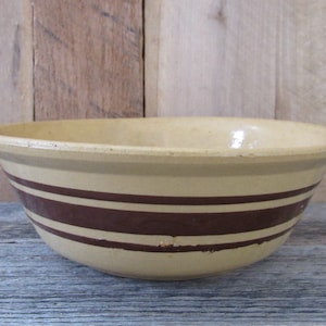 small antique yellow ware bowl
