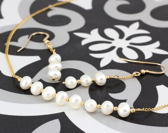 June / Pearl Birthstone Row necklace and earrings
