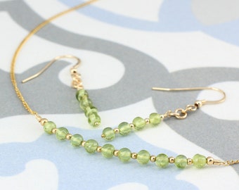 August / Peridot Birthstone Row necklace and earrings