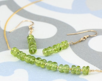 August / Peridot Birthstone Row necklace and earrings