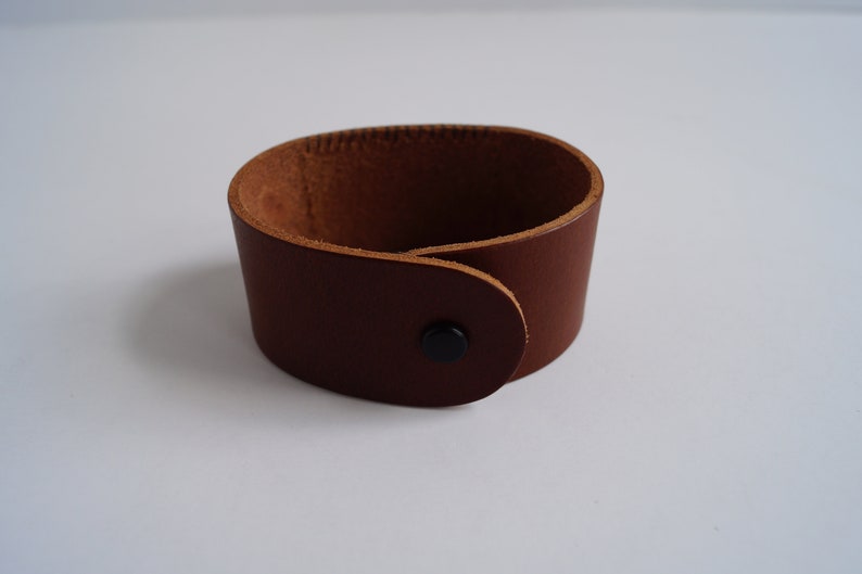Boho Leather Cuff Hiker/'s Bracelet Outdoors Wanderlust Jewelry Hippie Cuff Bracelet Mountain Bracelet Natural Beaded Cuff Bracelet