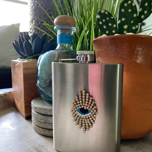 Good vibes flask ojo