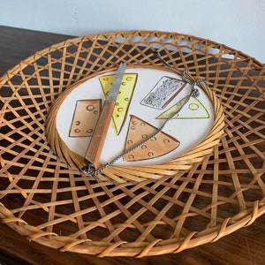 Vintage Cheese Plate, Very Unique Wicker Edge Cheese Tray, Antique Cheese Platter