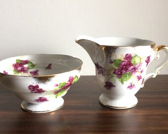 Crema y azúcar vintage, hermoso conjunto de crema y azúcar pintado a mano Trimont China, flor púrpura