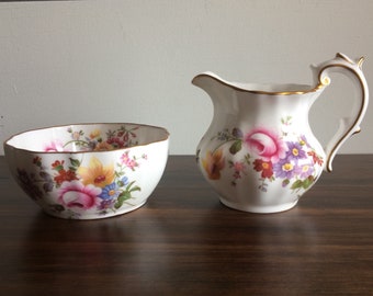 Vintage Floral Cream y Sugar Set, Royal Crown Derby China Cream and Sugar Set "Derby Posies", Hermoso Diseño Colorido
