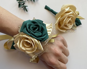 Emerald Green and Gold Wrist Corsage or boutonniere Wedding Bridesmaid Corsage Bracelet Groomsmen Boutonnière Grad Prom Corsage Homecoming