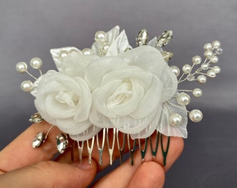 Ivory Flowers Pearl rhinestones Bridal Hair Comb hair jewelry Pearls Hair Comb Wedding Headpiece Flower Hair Piece girl Bridal Fascinator