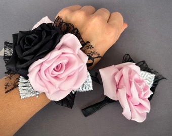 Zwart lichtroze zilveren bloem Pols Corsage Boutonnière Bruiloft bruids Bruidsmeisje Pols Corsage Prom Corsage Homecoming Bloem Alternatieven