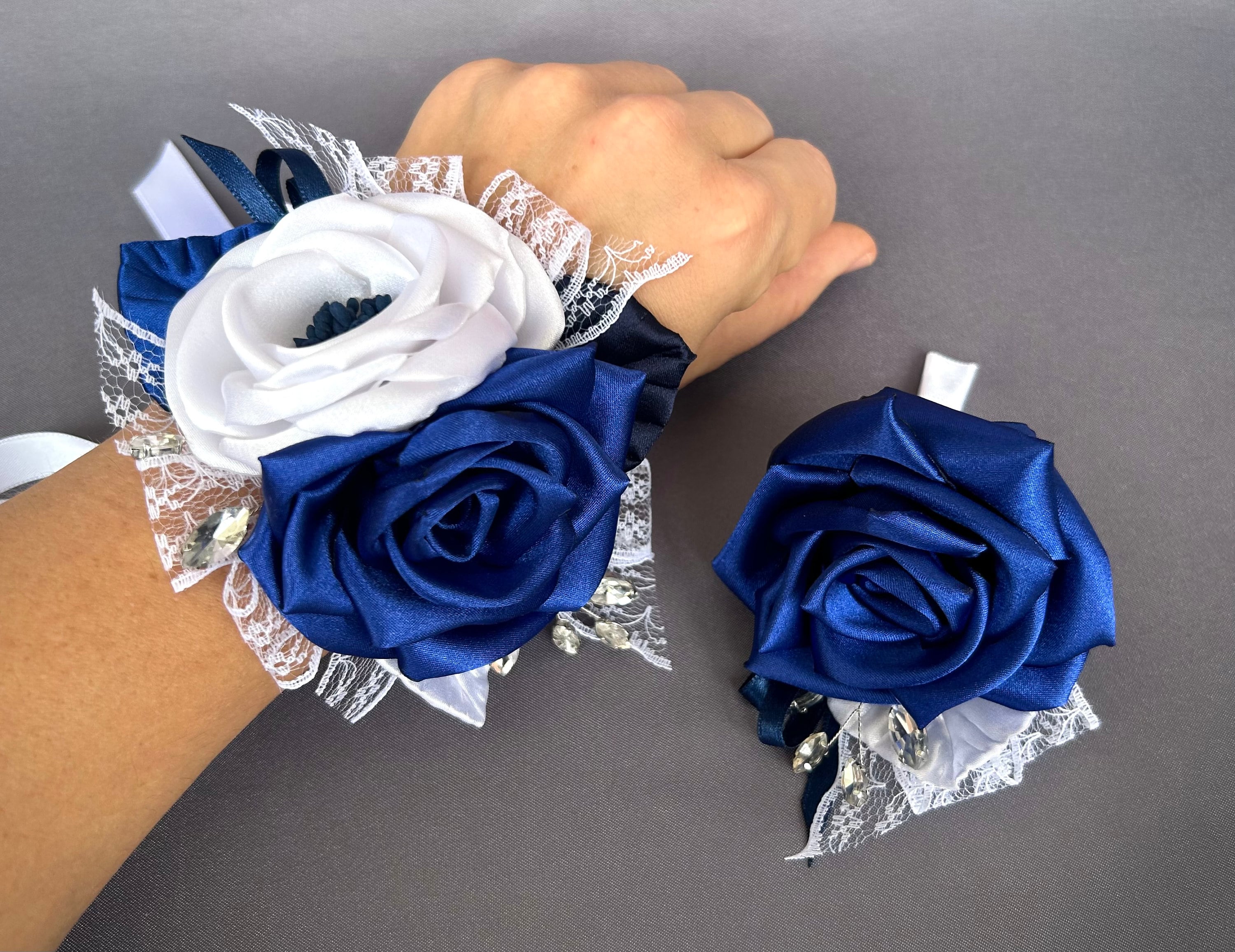 Blue wrist corsage discount