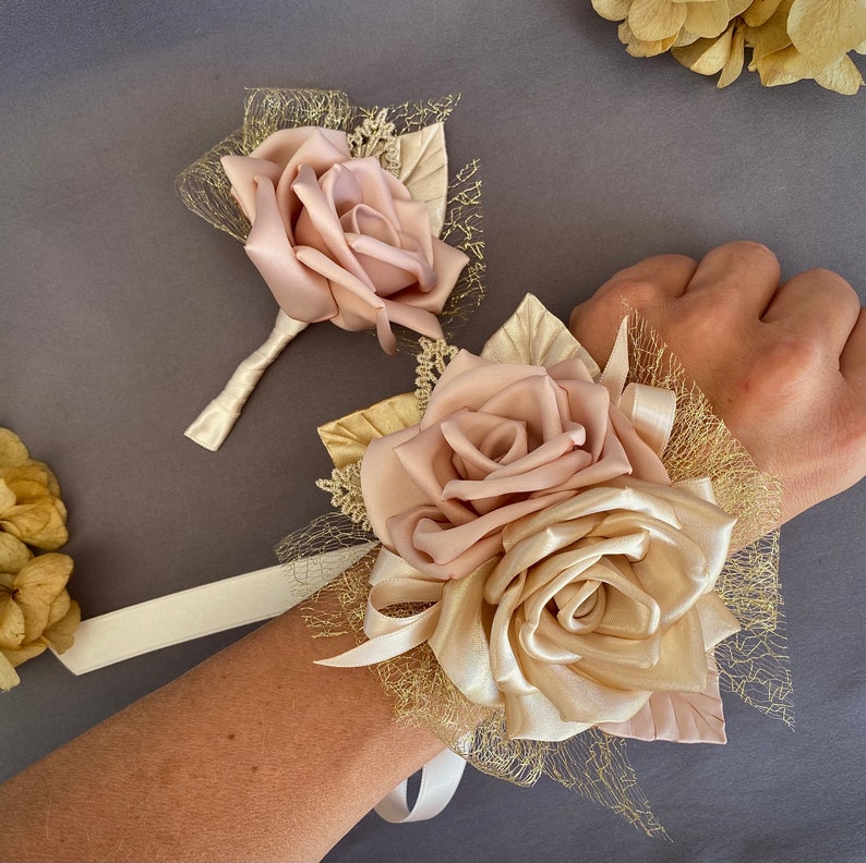 Champagne and Blush Pink Gold Corsage Boutonnière Wedding Prom graduate Corsage Boutonniere Bridesmaid Corsage Groom Boutonniere Homecoming 