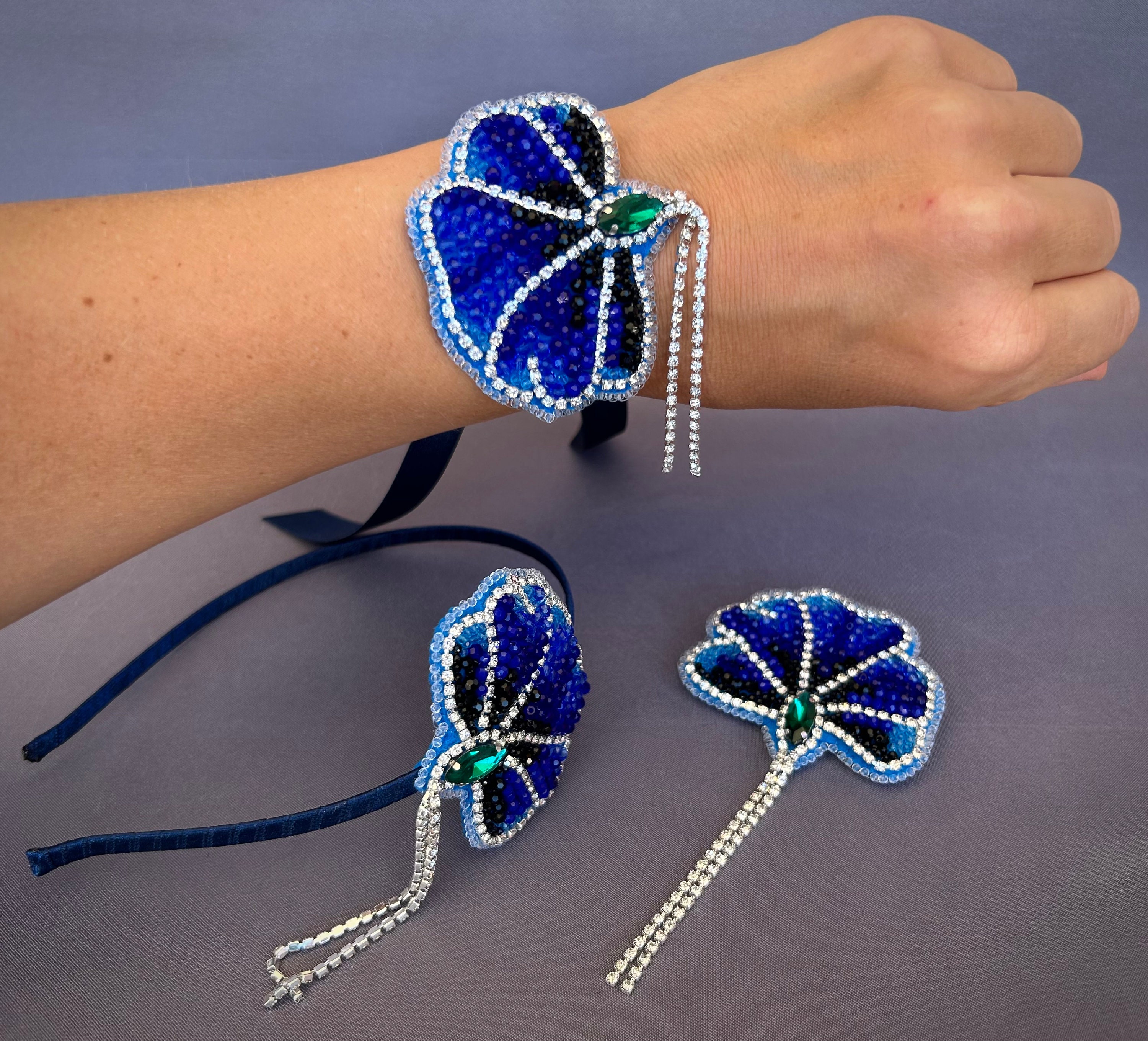 Shades of blue Corsage Boutonnière Headband Set Prom Grad Wedding Bridesmaid Corsage Bracelet jewelry beaded Wrist Corsage gift Homecoming