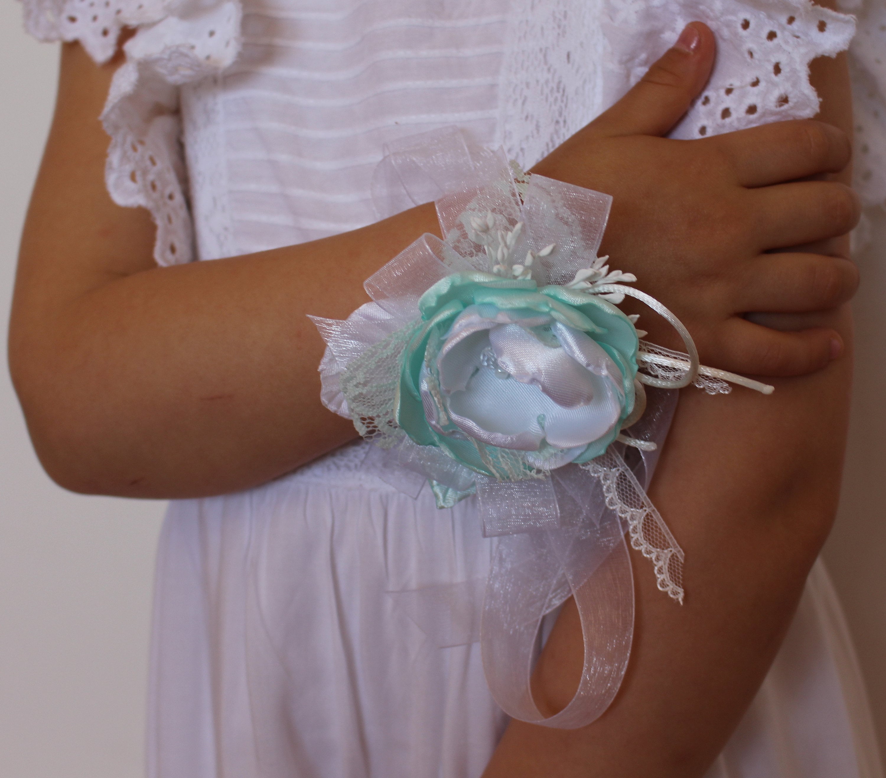 White mint flower Wrist Corsage Flower girl Bridesmaid Corsage Etsy