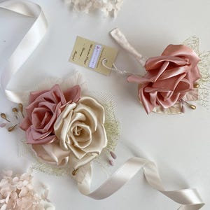 Rose Gold Blush Champagner Corsage oder Boutonniere Hochzeit Abschlussball Corsage Brautjungfer Corsage Bräutigam Boutonniere Blumen Ansteckblume Alternative