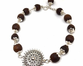 Pulseira Chakri em prata e Tulasi com detalhes em prata de lei
