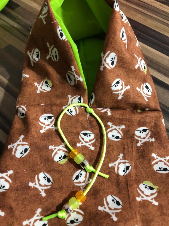 Pet bird parrot 'SKULLIWAGS' hoodie - all sizes available - petite to large