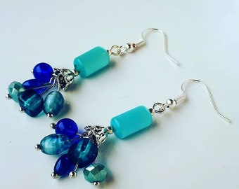 unique handmade lammpwork earrings shades of blue