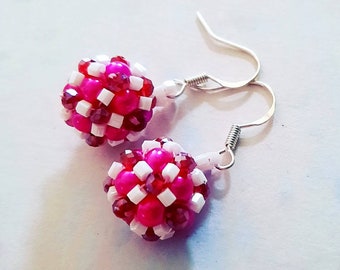 Ball earrings in different color combinations