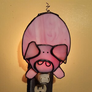 Piggy Nightlight Stained Glass - Swivel base and 4 watt bulb included - FREE SHIPPING