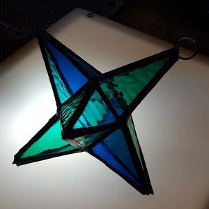 3D Star 5 Stained Glass image 2