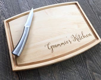 Gift for Mom, Mothers Day Gift, Grandma Gift, Mothers day from Daughter, Mothers day from Son, Personalized cutting board