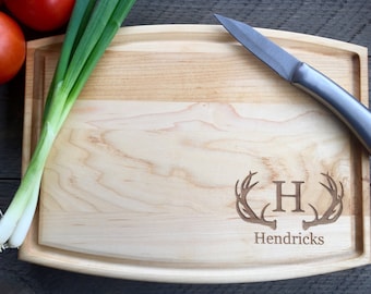 Custom Cutting Board, Personalized cutting board, Wedding Gift, Rustic Wedding, Anniversary Gift, Camp, Cabin decor, Antlers, Hunting Gift,