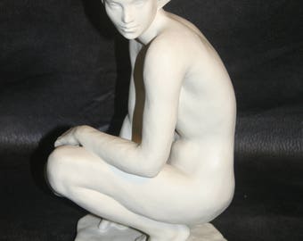Vintage Rosenthal figure "Die Hockende” crouching woman by Fritz Klimsch 1870-1960