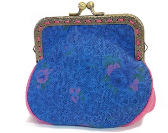Blue vintage coin purse retro pink flower print by Loli. Antique brass metal frame. Rockabilly. Retro money case. Tiny handbag. Women gift.