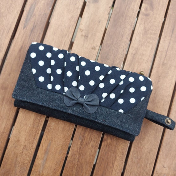 Detachable card holder NEW Navy denim and rabbit print wallet with RFID fraud protection 16 cards compartments Animal print.