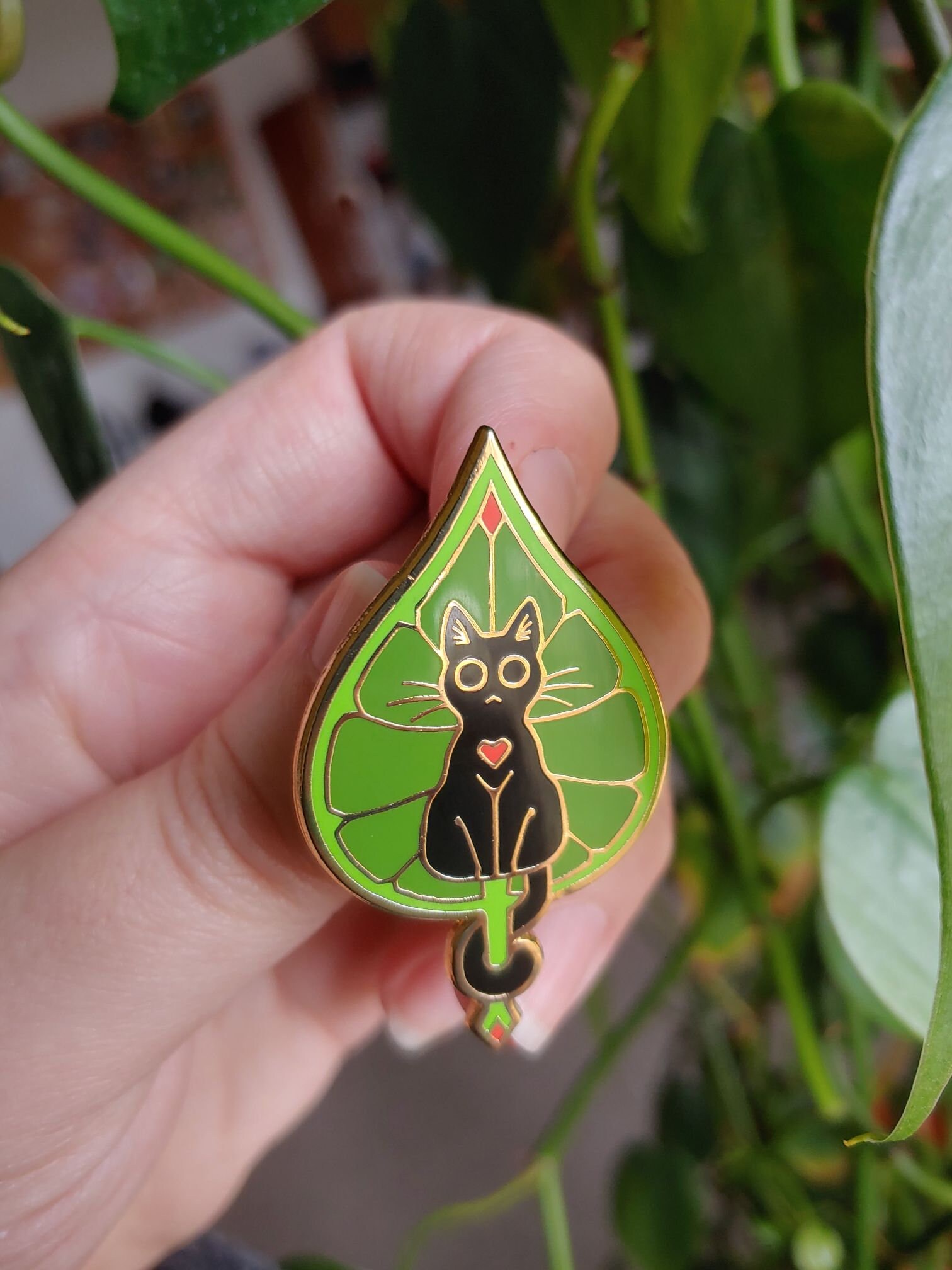 Leaf Cat Hard Enamel Pin