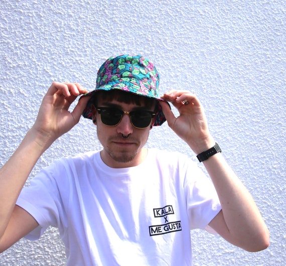 Floral bucket hat with string hotsell