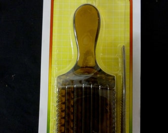 Mens Club Hair Brush (New Stock) w/ comb