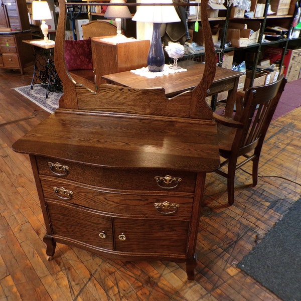 Antique Oak Washstand, dresser refinished 1900's, shipping calculator is incorrect, buyer to contract and pay freight co. for shipping