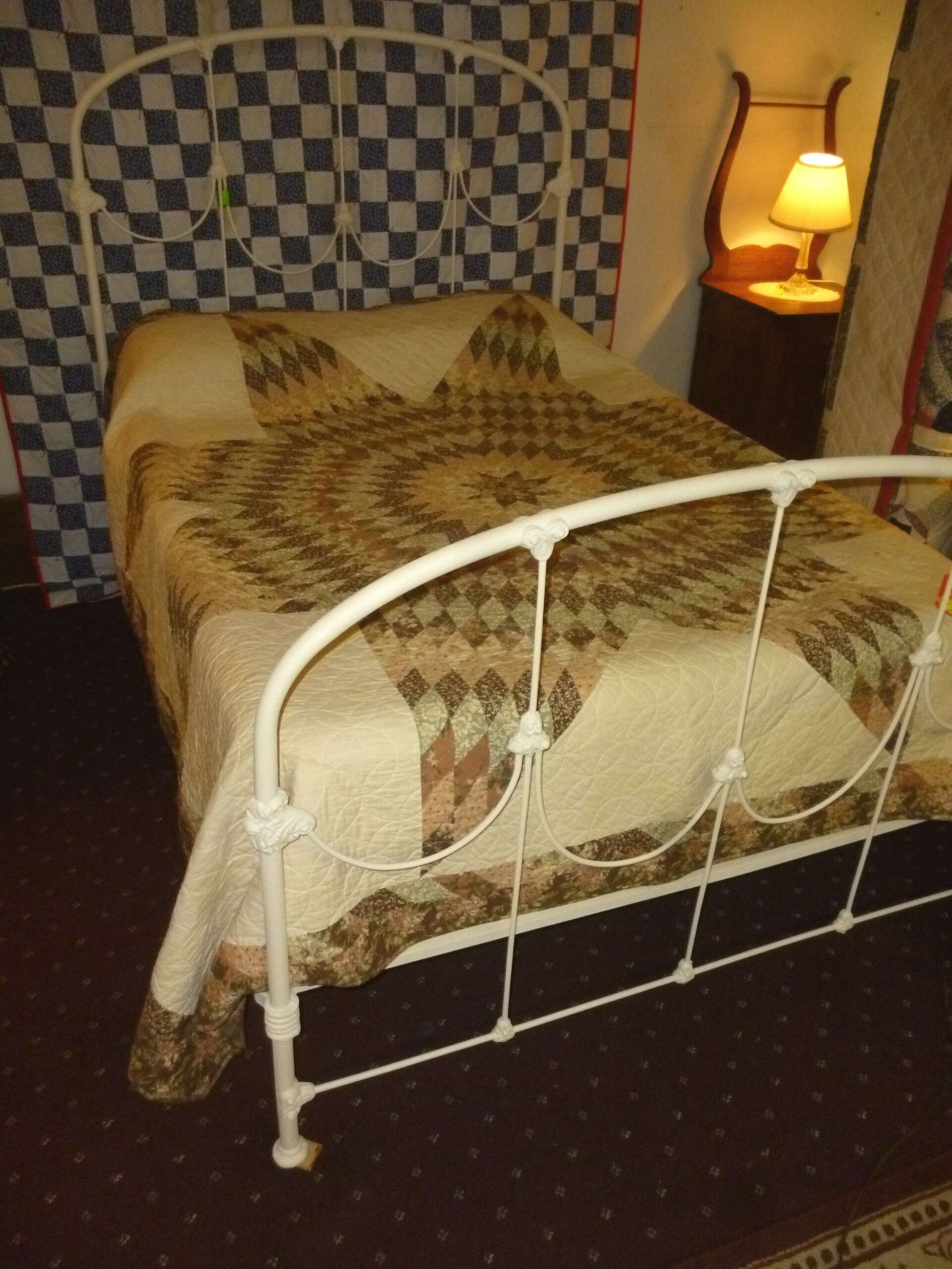 White Iron Bed - Etsy