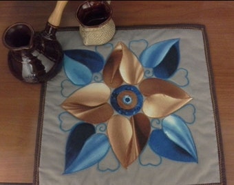Tablecloth, landmat, covers, coverlet, a blanket for a tea party