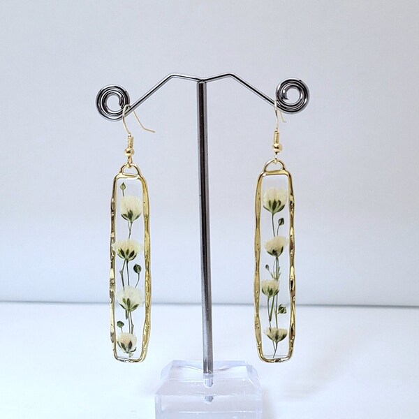 Pendientes de resina de flor prensada en seco hechos a mano, pendiente colgante rectangular largo, pendiente de gota de flor, pendiente de aliento de bebé de declaración artesanal
