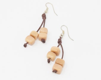 WARKU / Pendientes de tagua, hechos a mano y veganos