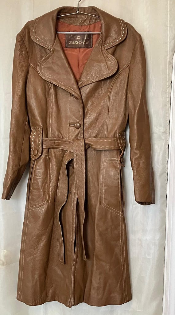 COMME ÇA DU MODE MADE IN ITALY ビンテージ Vintage Dan Di Modes Caramel Colored Leather Trench Coat With Belt