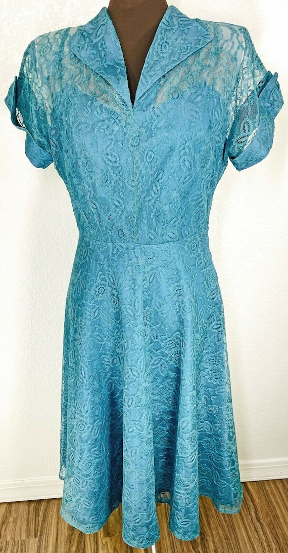 Vintage 1950s Teal Lace Overlay Fit and Flair Lace