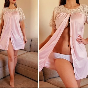 Vintage Pinehurst Nightgown Babydoll Buttery Soft Pink Nylon Peignoir/Robe/Hostess Gown, Made in USA, S/M