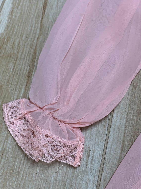 Vintage 1940s Debonair Pink Sheer Peignoir/Robe/D… - image 6