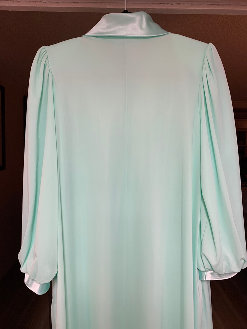 Vintage 1950s Lucie Ann Robe Dressing/Hostess Gown/Robe, Aqua Green, Satin Trim, Zip Front, Medium, Made in USA image 6