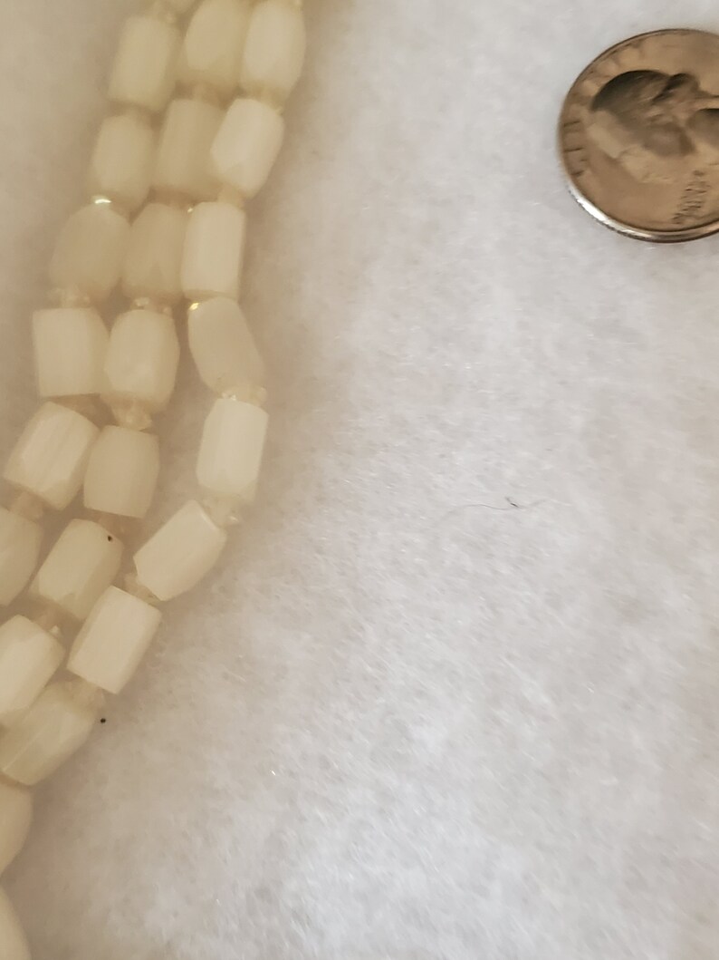 Beautiful Cream with an OPAL glass closure 1930s Satin Atlas Glass 3 strand necklace