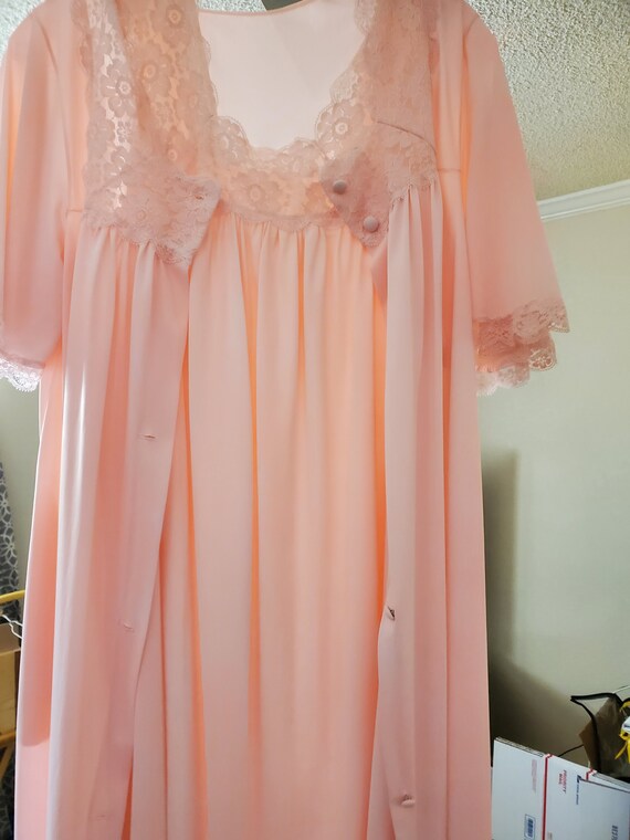 Lorraine Pretty Pink Nylon Floral Satin Lace Peign