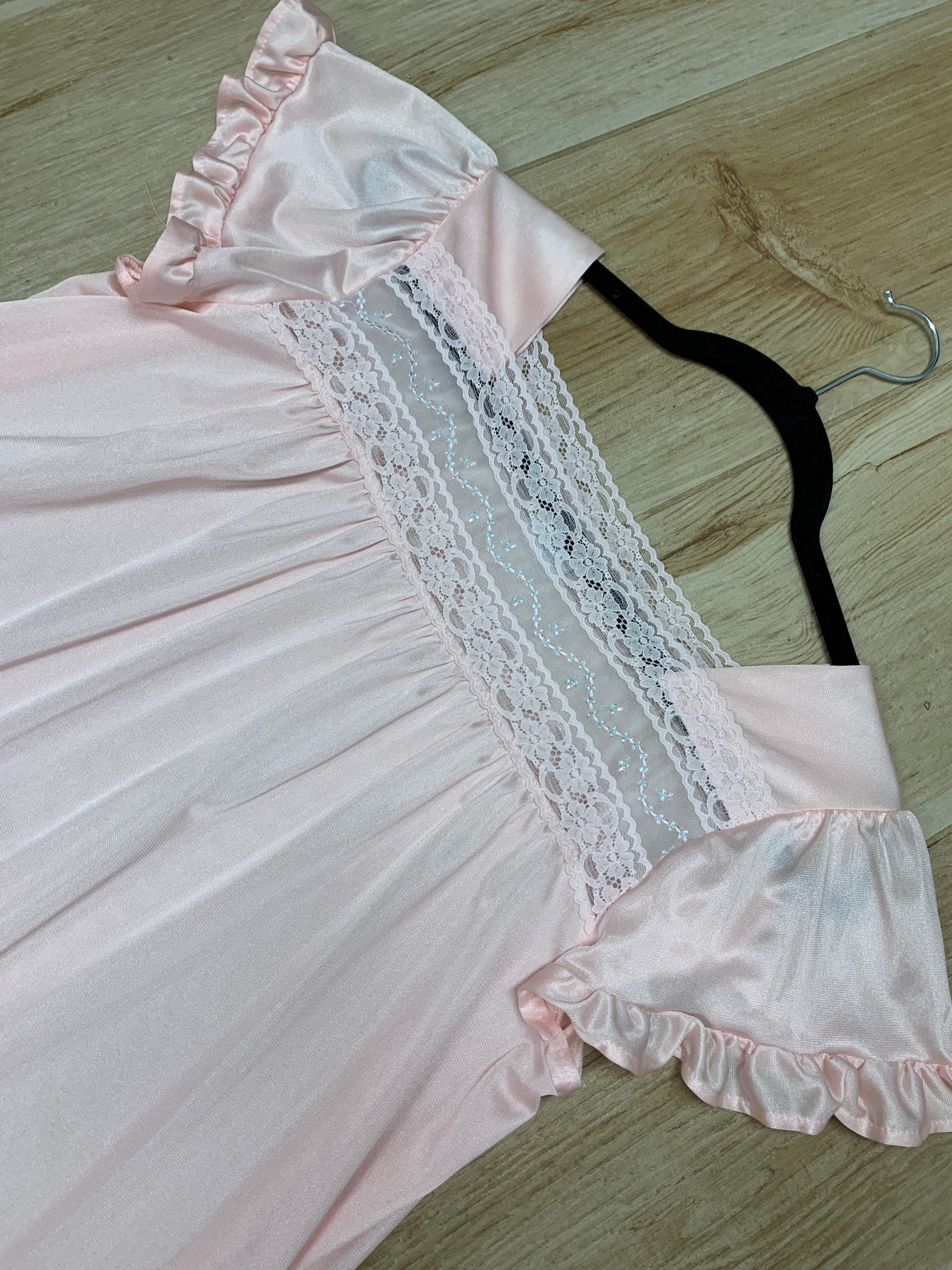 日本製vintage♡フリルガウン　ピンク　ビンテージ　アンティーク 日本製vintage♡フリルガウンピンクビンテージアンティーク