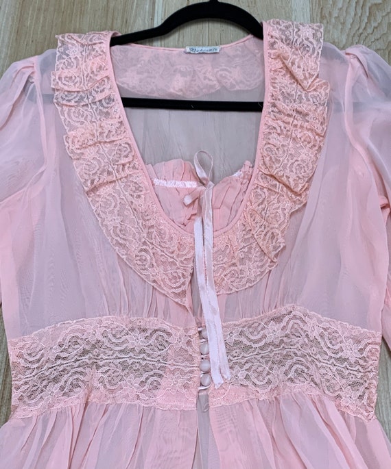 Vintage 1940s Debonair Pink Sheer Peignoir/Robe/D… - image 3