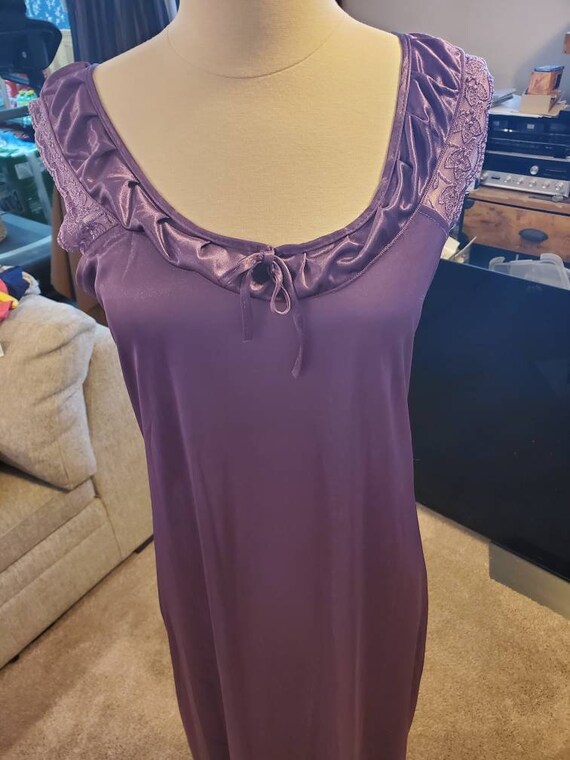 1960s Purple Long Sleeveless Nightgown & Short Sl… - image 5